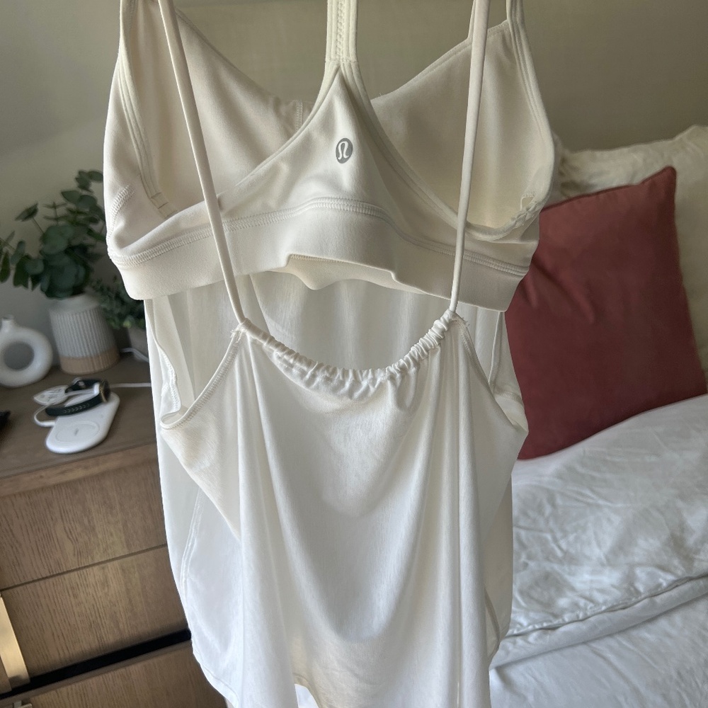 Lululemon built in bra tank top